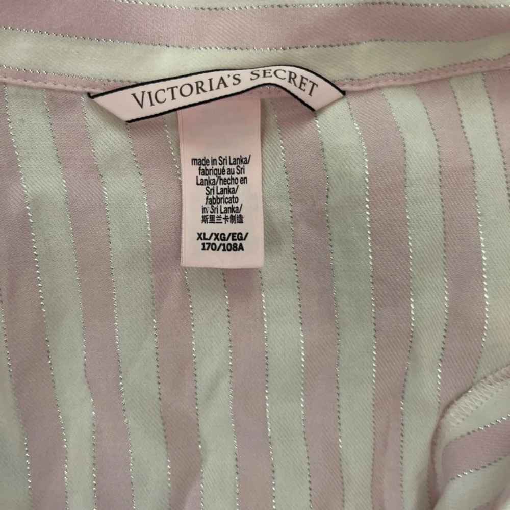 Victoria’s Secret 2 Piece Set Pink and White with Silver Striped Pajamas - Picture 8 of 9